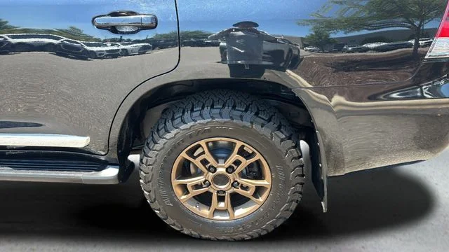 Used 2017 Black Toyota Base image 43
