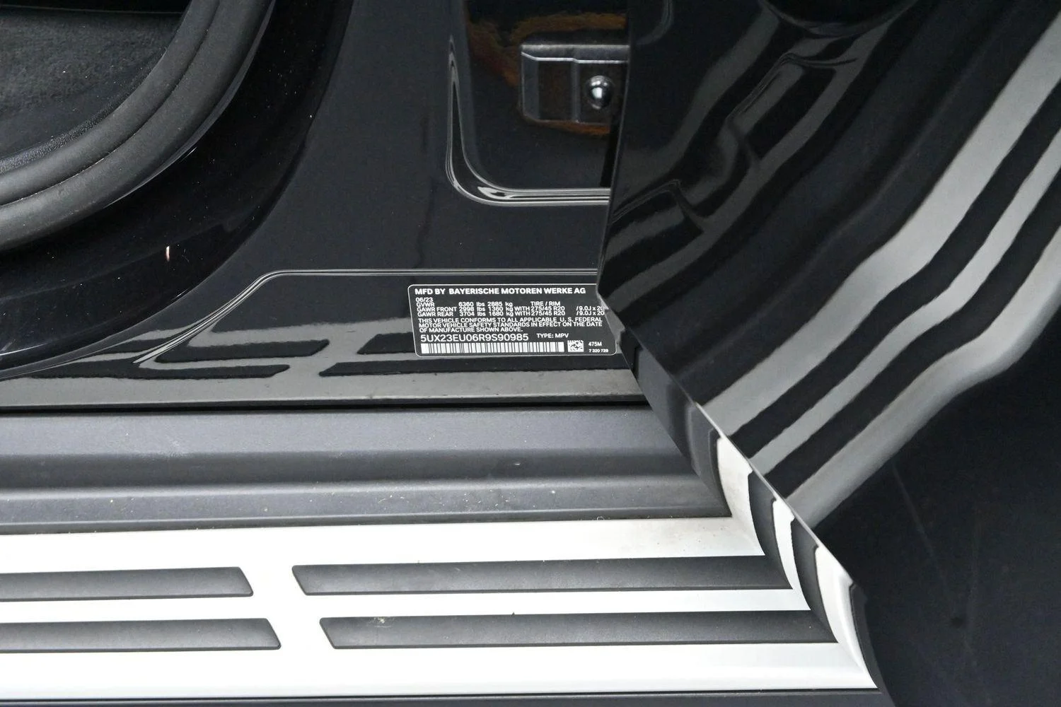 Used 2024 Carbon Black Metallic BMW xDrive40i image 42