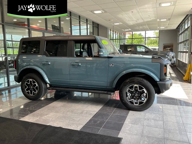 2023 Ford Bronco Outer Banks