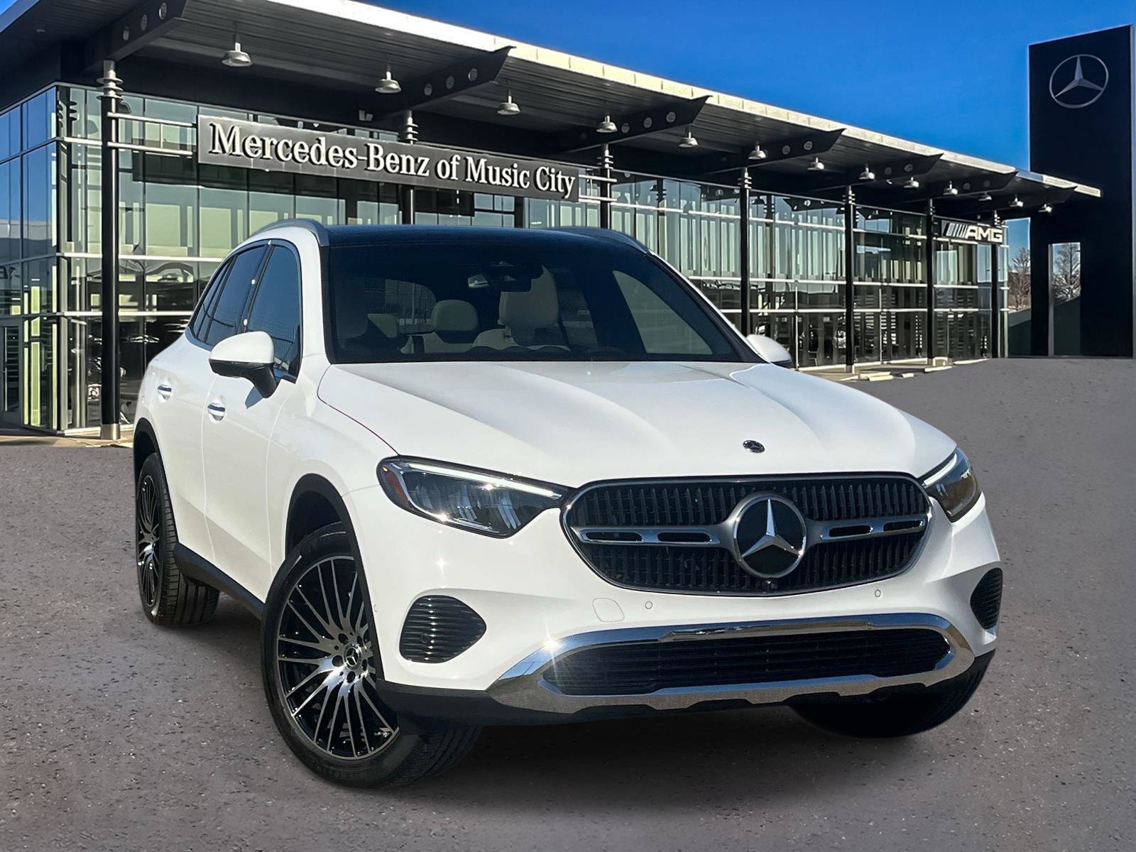 Used 2026 Polar White Mercedes-Benz GLC 300 image 1