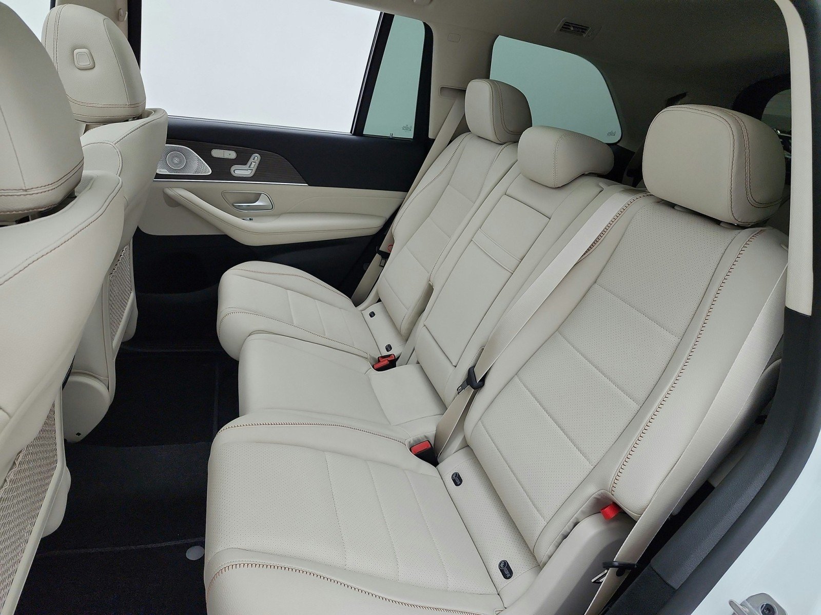 New 2027 Polar White Mercedes-Benz GLS 450 4MATIC® SUV image 11