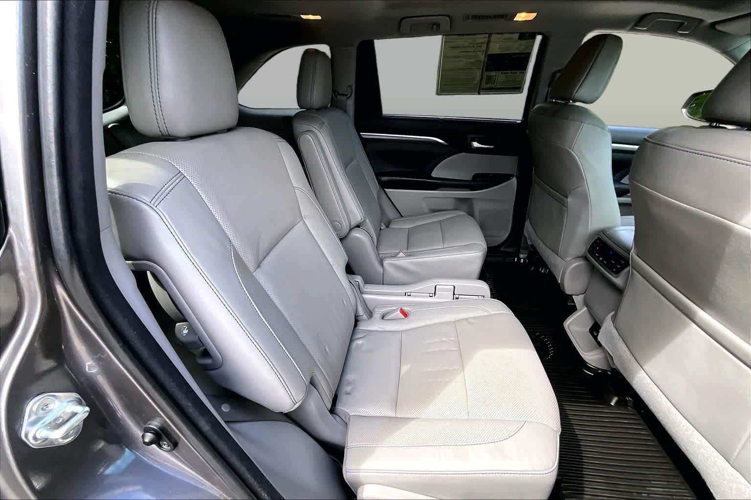 Used 2017 Predawn Gray Mica Toyota Limited Platinum image 18