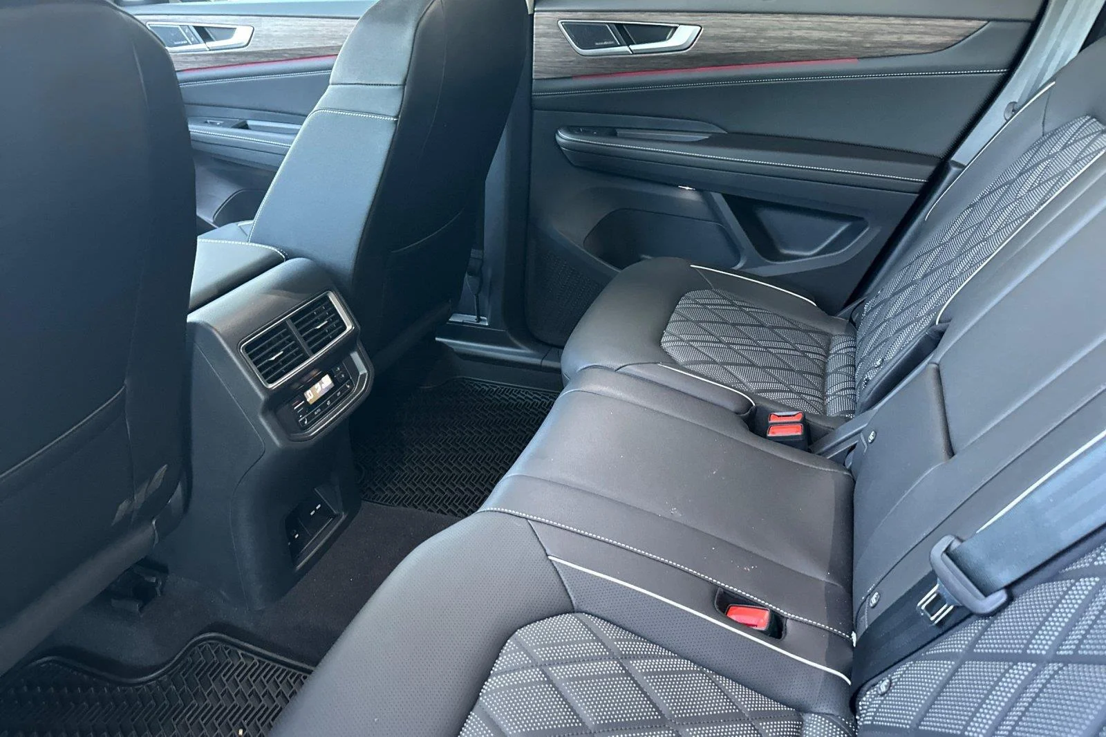 New 2026 Pure Gray Volkswagen 2.0T SEL Premium R-Line image 12