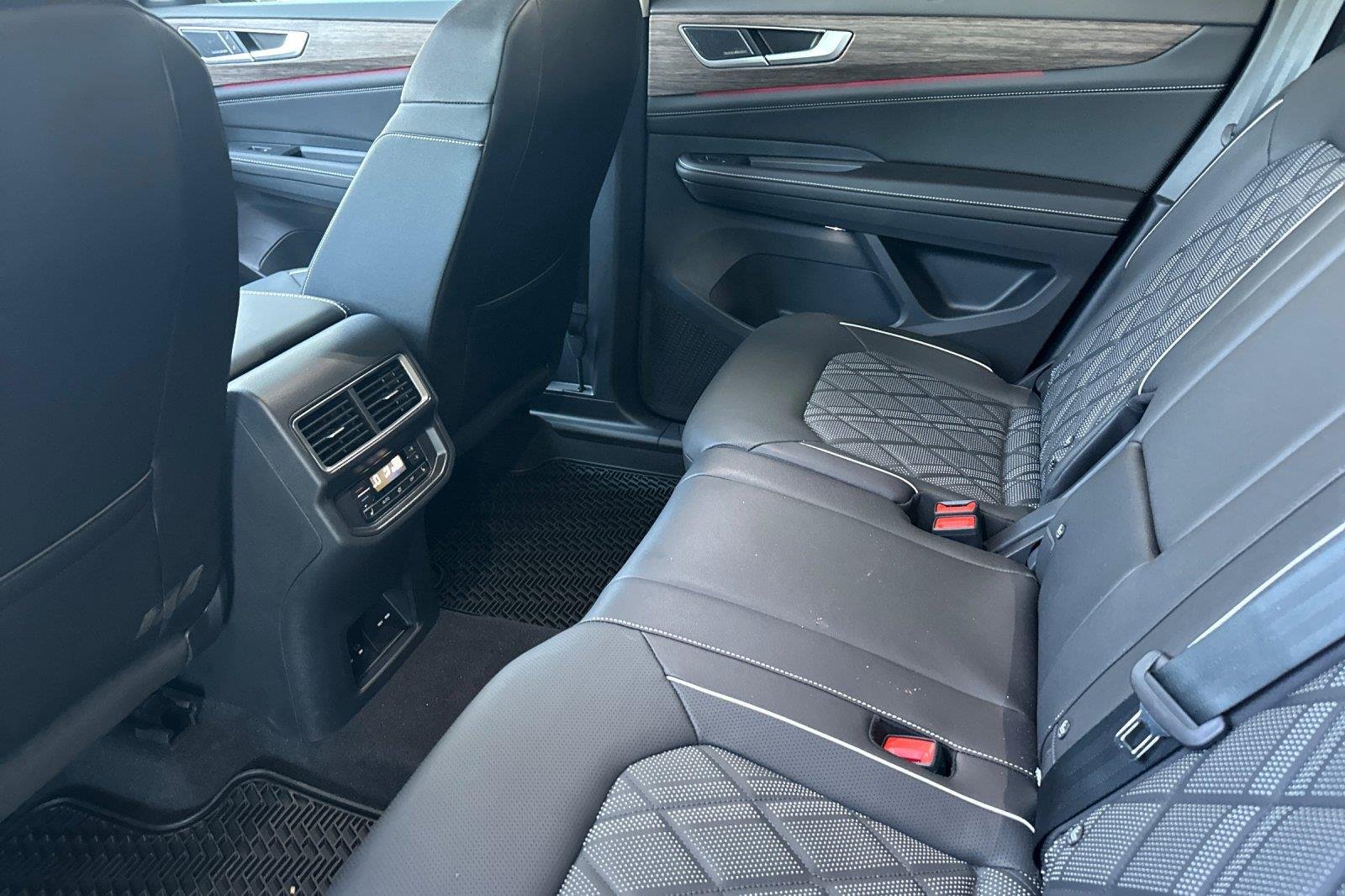New 2026 Pure Gray Volkswagen 2.0T SEL Premium R-Line image 12