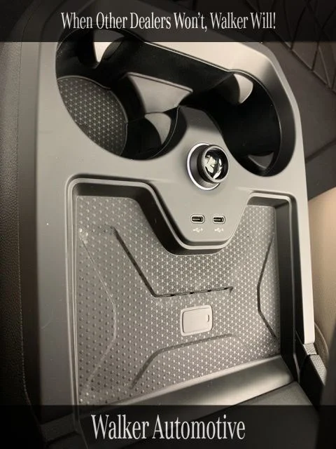2025 BMW iX M60 - Photo 37