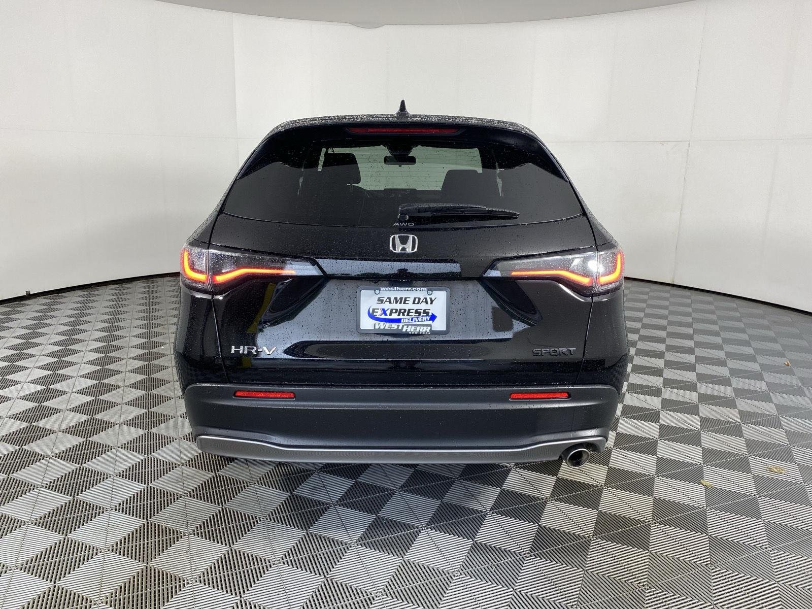 Certified Used 2025 Crystal Black Pearl Honda Sport image 6
