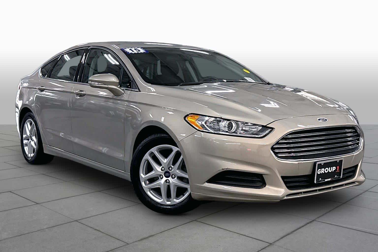 Used 2015 Tectonic Ford SE image 3