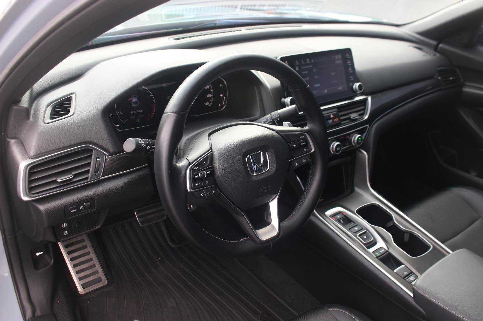 Used 2022 Grey Honda Sport image 15
