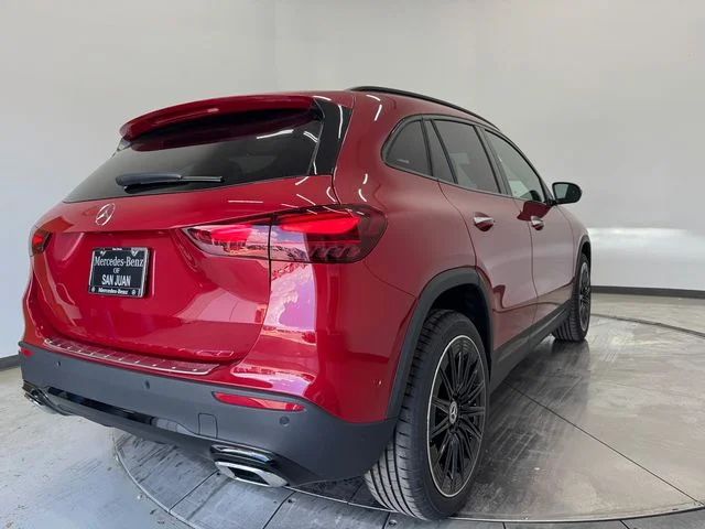 New 2026 MANUFAKTUR Patagonia Red Metallic Mercedes-Benz GLA 250 image 31