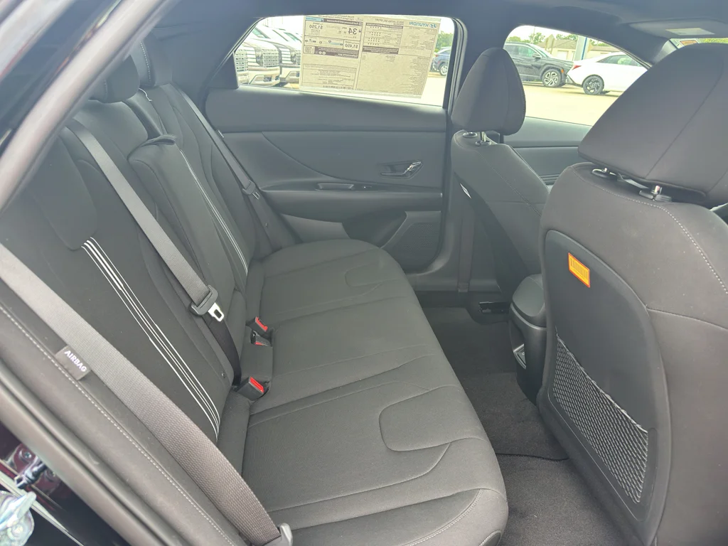 New 2026 Abyss Black Hyundai SEL Sport Premium image 31