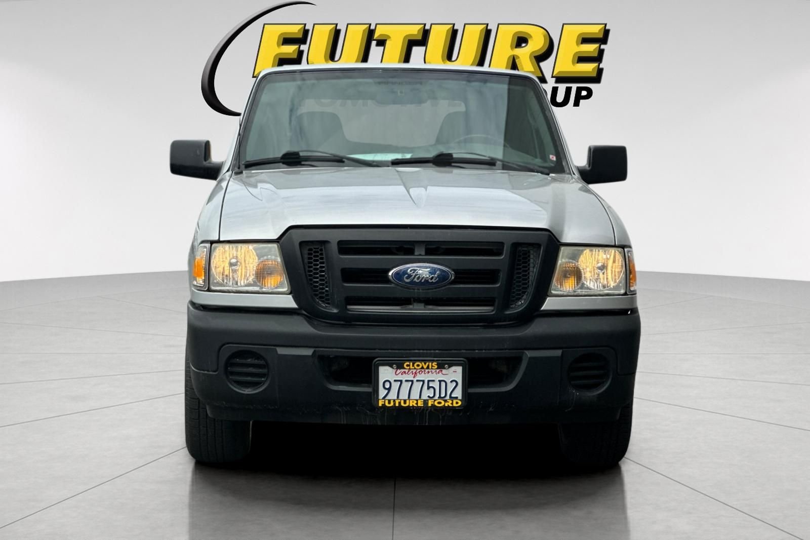 Used 2009 Silver Ford  image 8