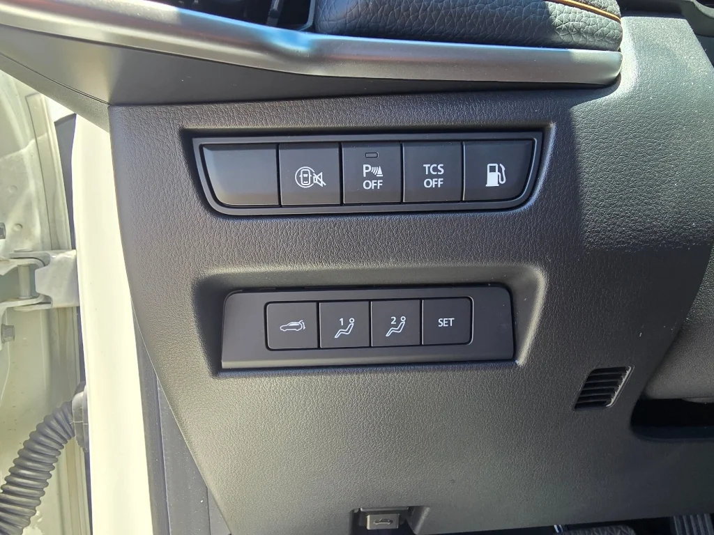Used 2025 Rhodium White Premium Mazda Premium Package image 20