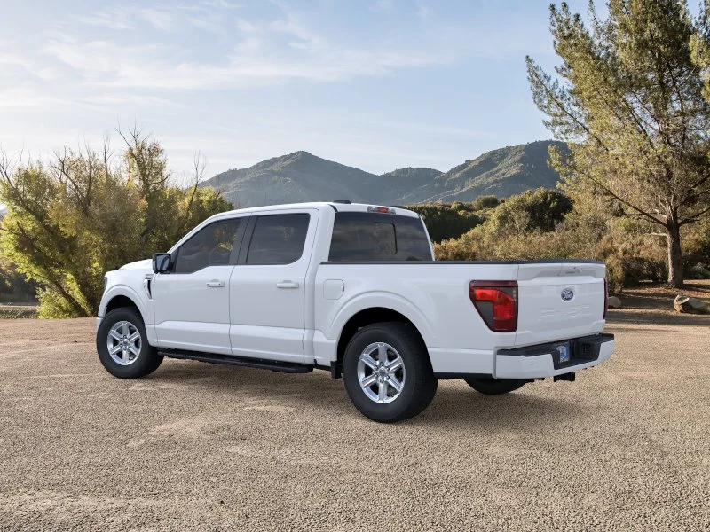 New 2026 Oxford White Ford XLT image 27