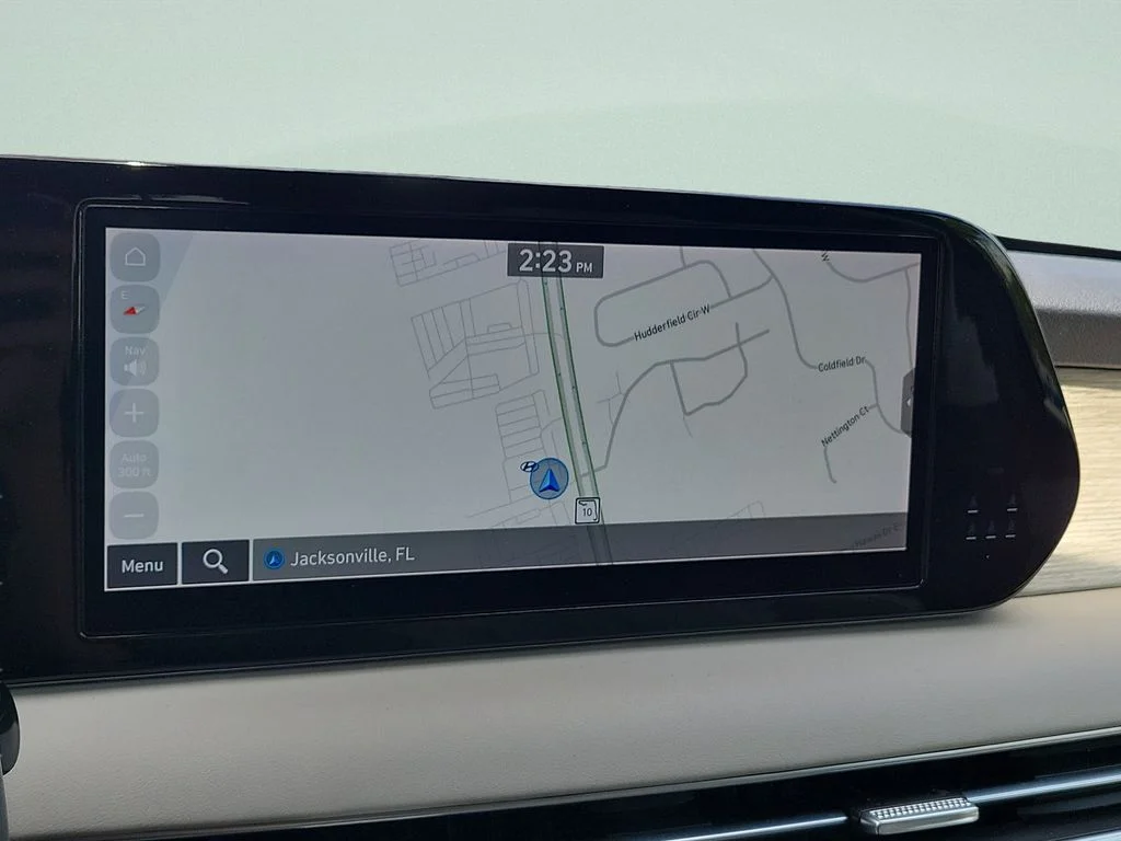 Used 2024 Red Hyundai Calligraphy image 30