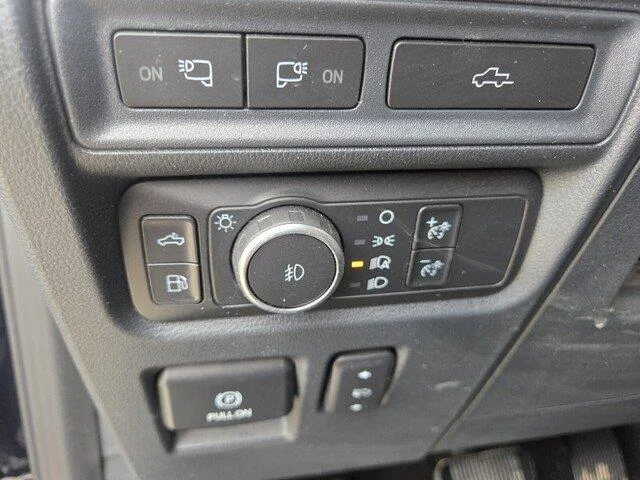 Used 2022 Antimatter Blue Metallic Ford LARIAT image 14