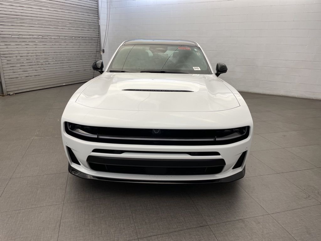 New 2026 White Knuckle Exterior Paint Dodge R/T Plus image 9