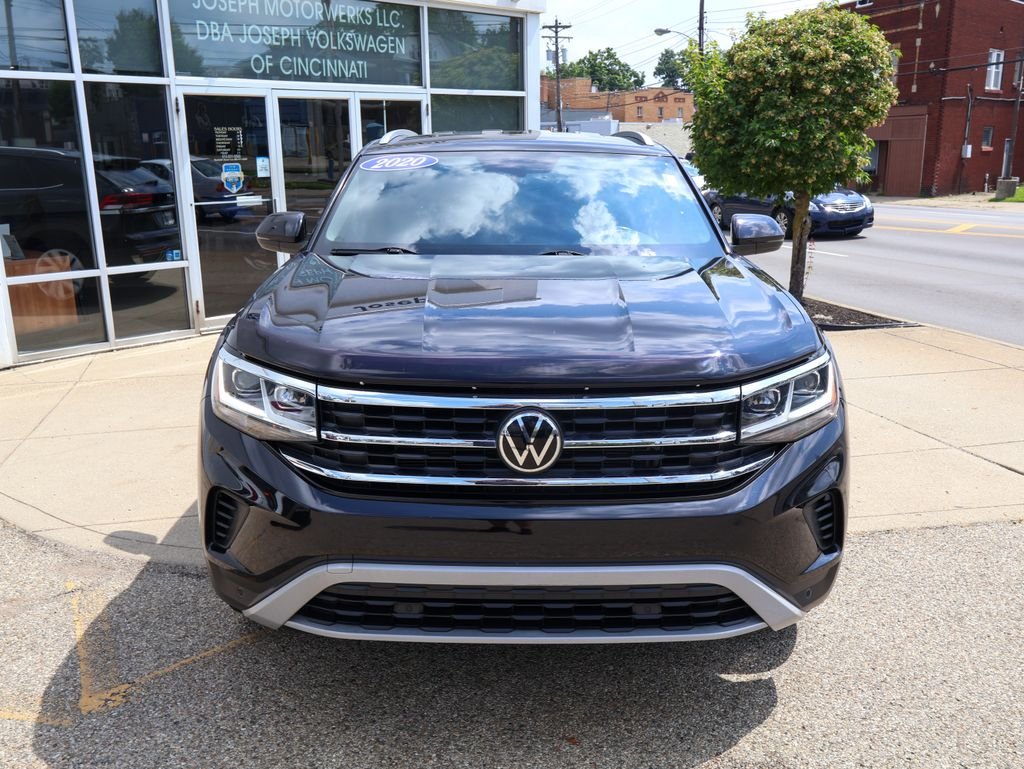 Certified Used 2020 Black Volkswagen 2.0T SE w/Technology image 8