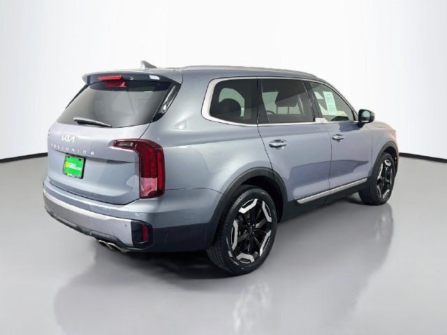 Used 2024 Everlasting Silver Kia S image 7