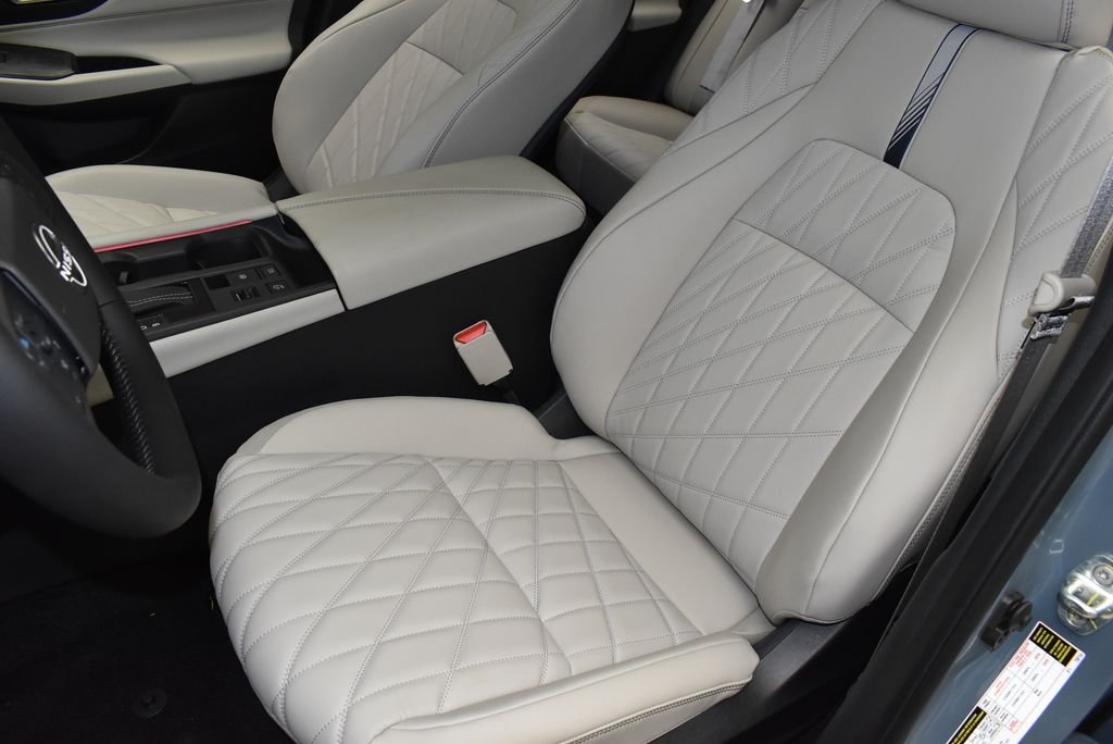 New 2026 Atlantic Gray Metallic Nissan SL image 15