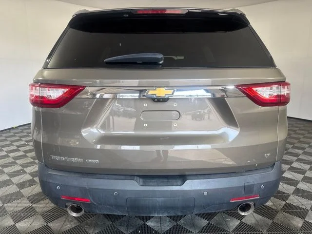 Used 2020 Gray Chevrolet 3LT image 23