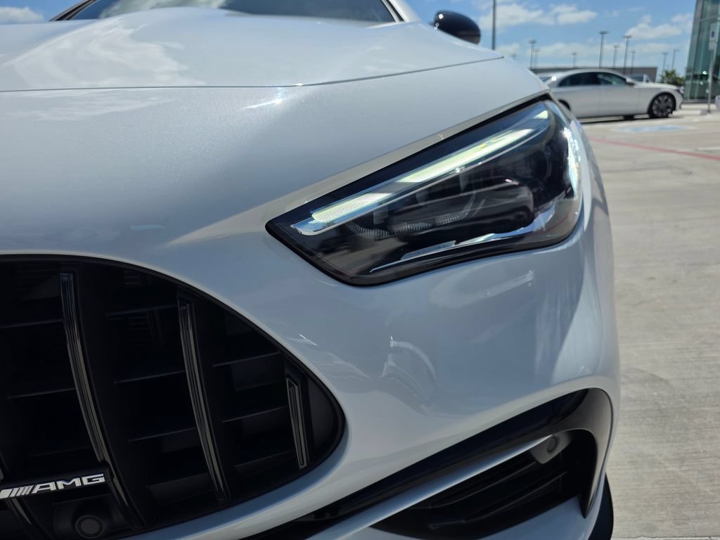 New 2026 MANUFAKTUR Moonlight White Metallic Mercedes-Benz AMG® CLE 53 4MATIC+ Coupe image 34