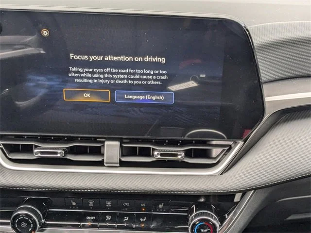 2025 Chevrolet Equinox LT - Photo 19