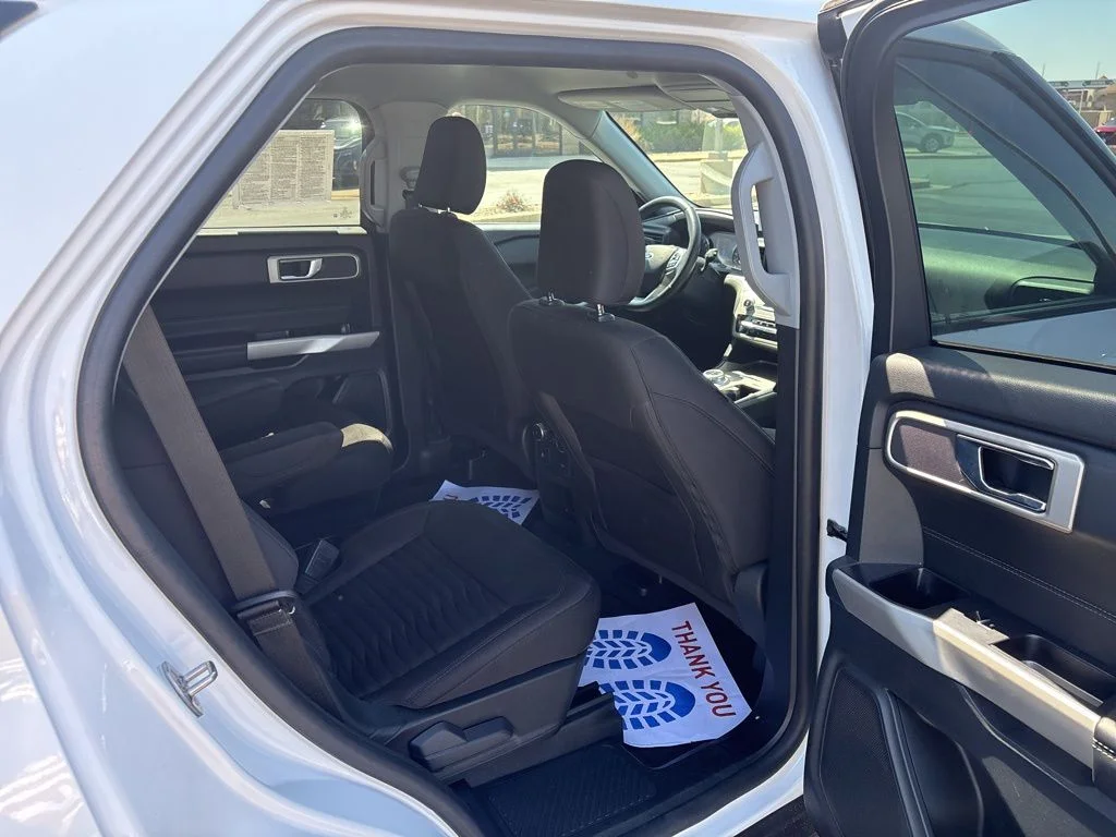 Used 2021 Oxford White Ford XLT image 30