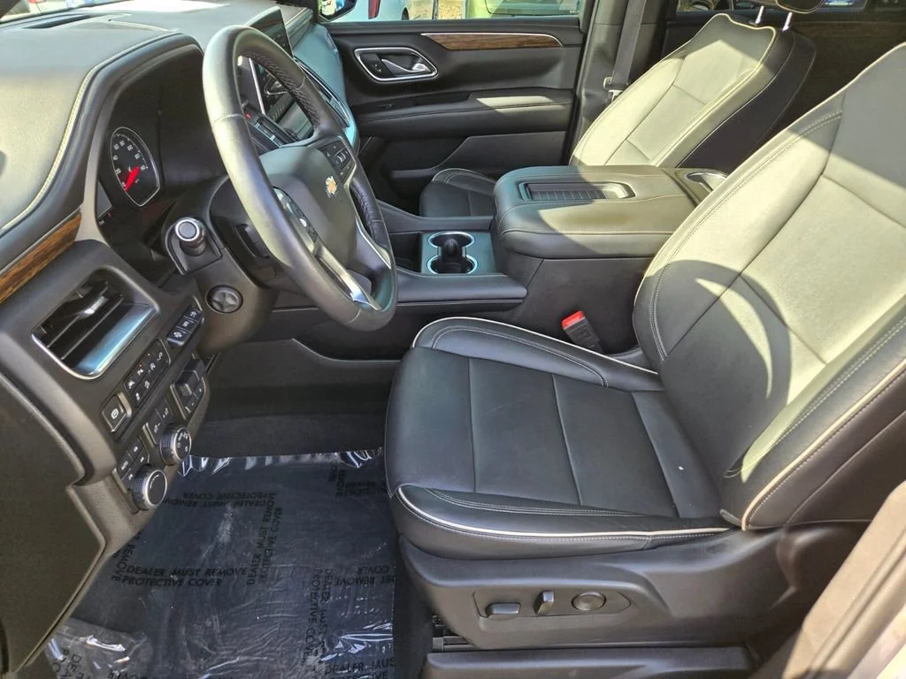 Used 2021 EMPIRE BEIGE METALLIC Chevrolet Premier image 10