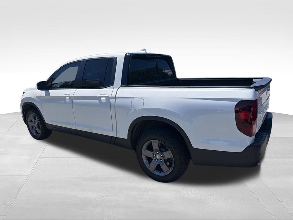 Used 2024 White Honda TrailSport image 3