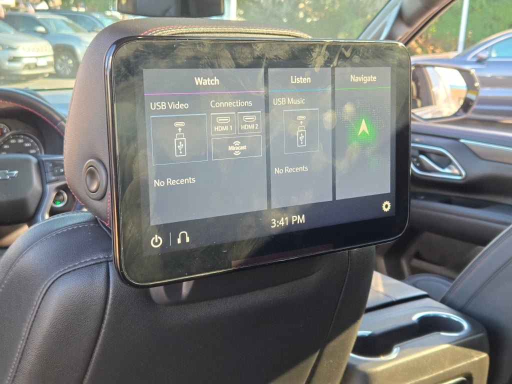 2021 Chevrolet Suburban RST - Photo 20