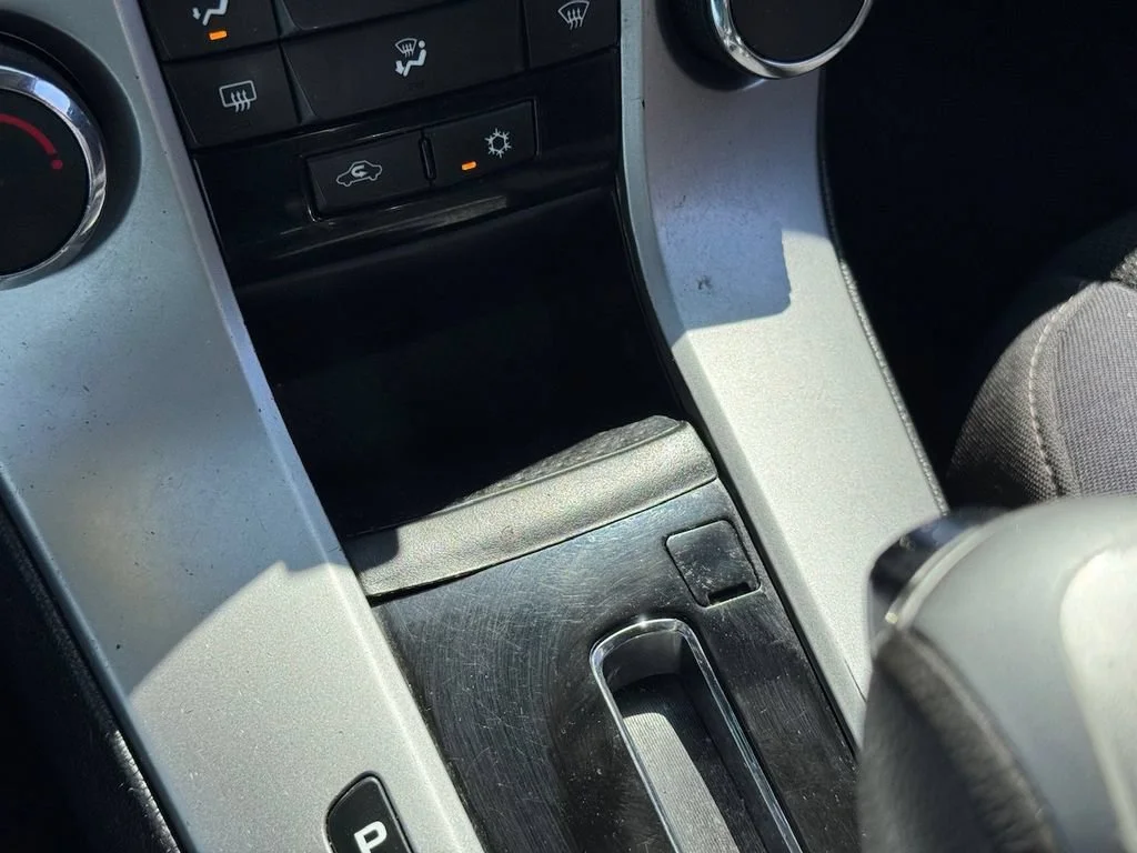 Used 2015 Tungsten Metallic Chevrolet LT image 23