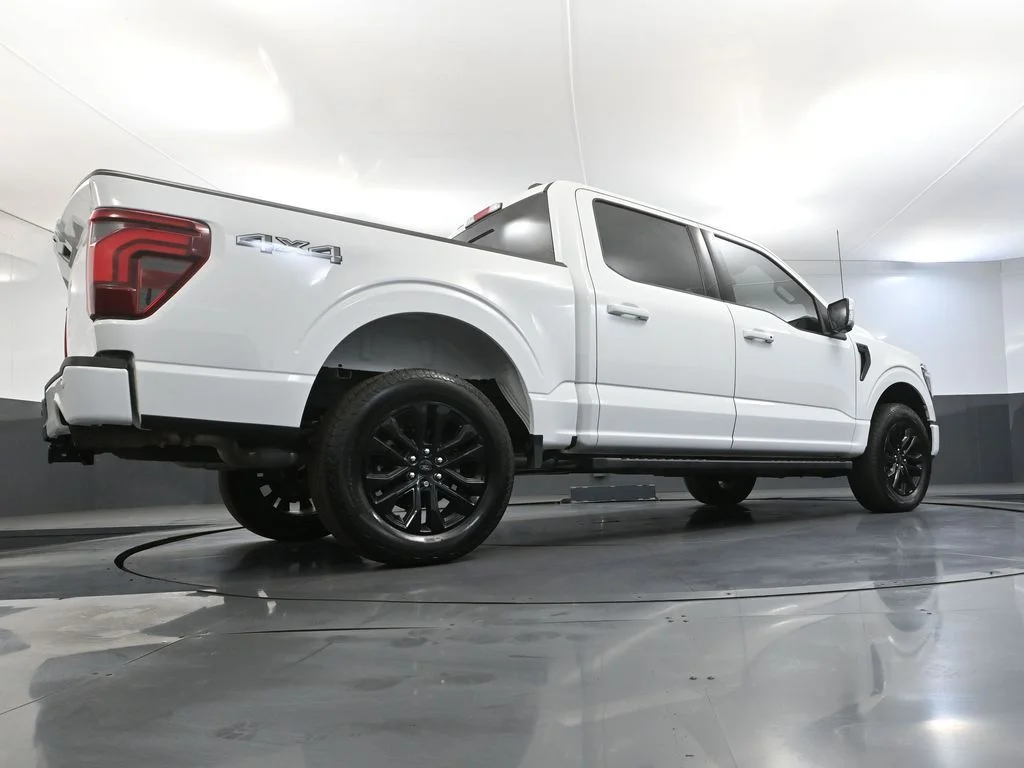 Used 2025 White Ford Lariat image 55