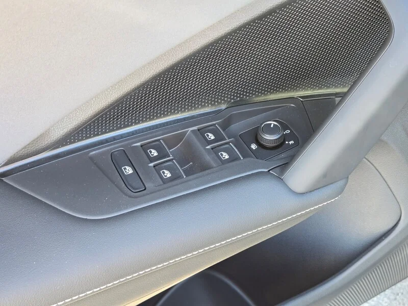 New 2026 Silver Volkswagen 2.0T SE image 10