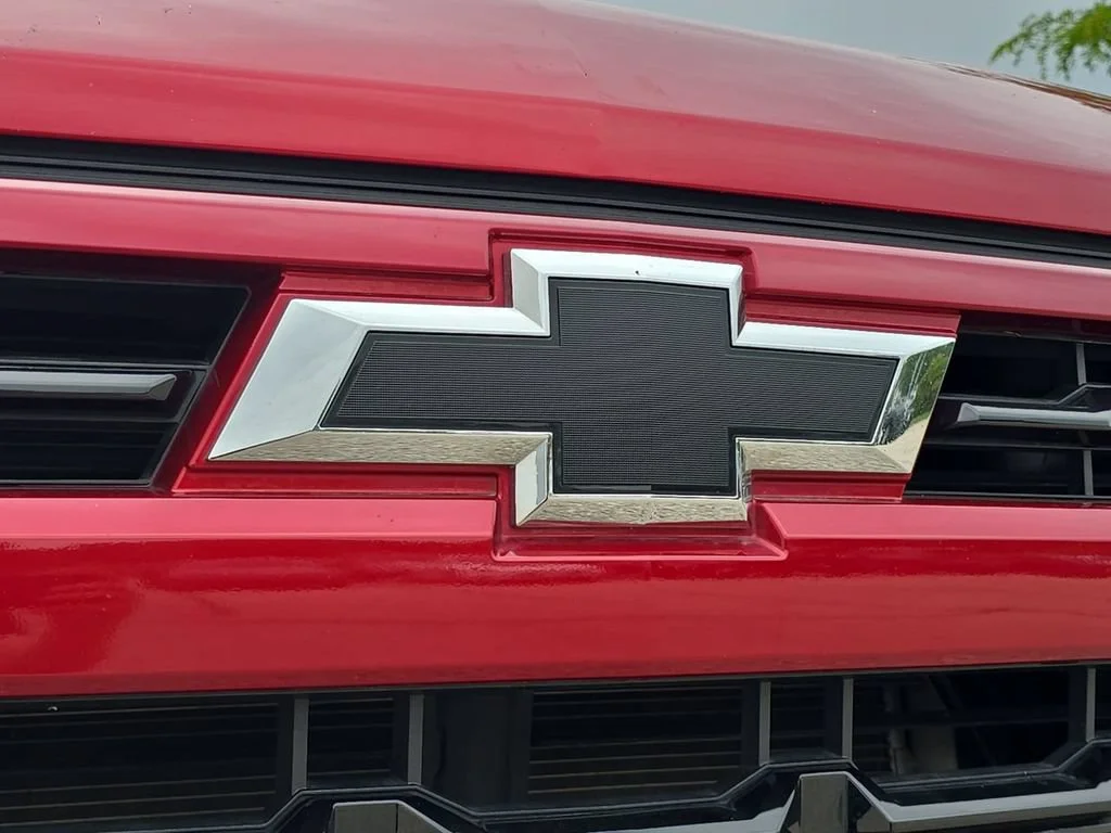 Used 2024 Radiant Red Tintcoat Chevrolet RST image 32