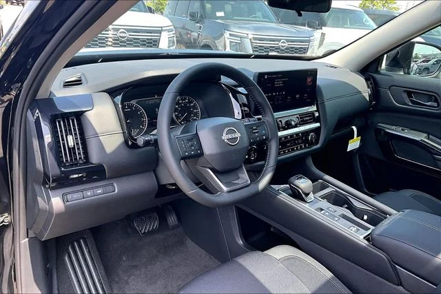 New 2026 Nissan Pathfinder SV 4D Sport Utility