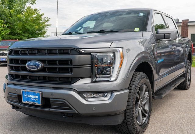 Used 2023 Gray Ford Lariat image 2