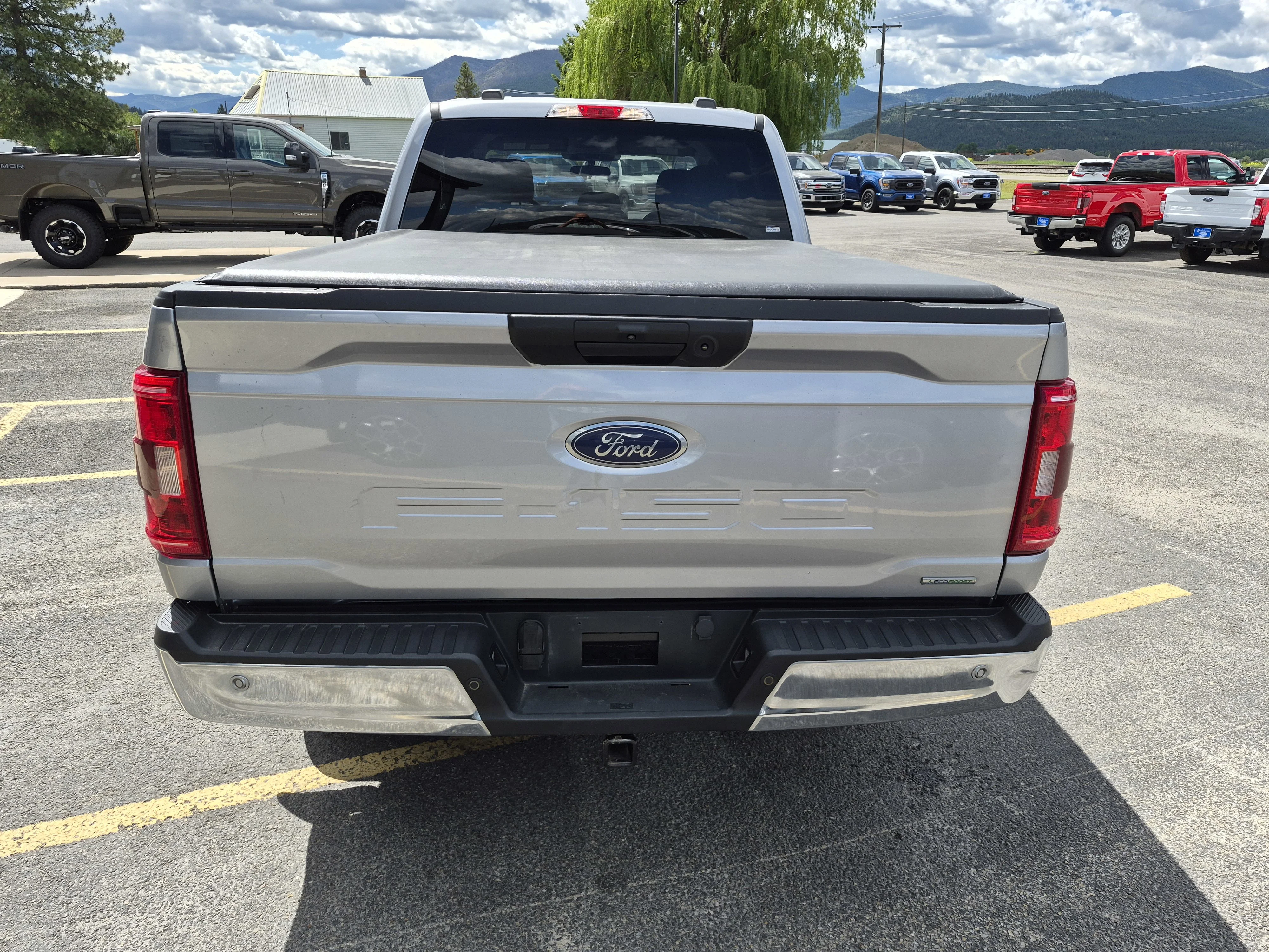 Used 2022 Silver Ford XLT image 15