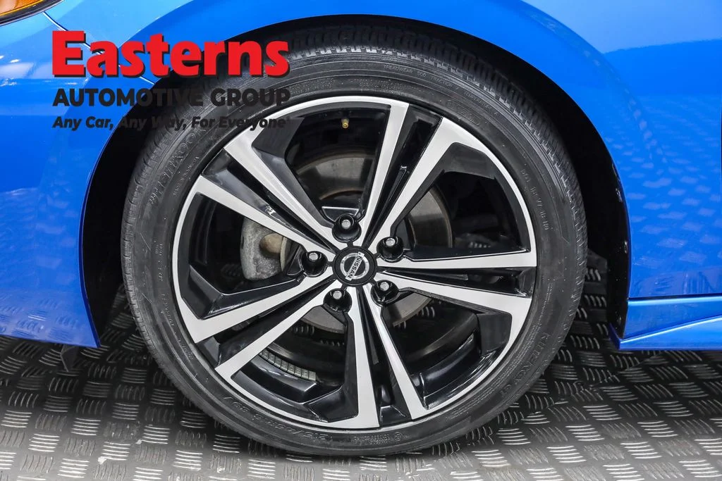 Used 2023 Blue Nissan SR image 31