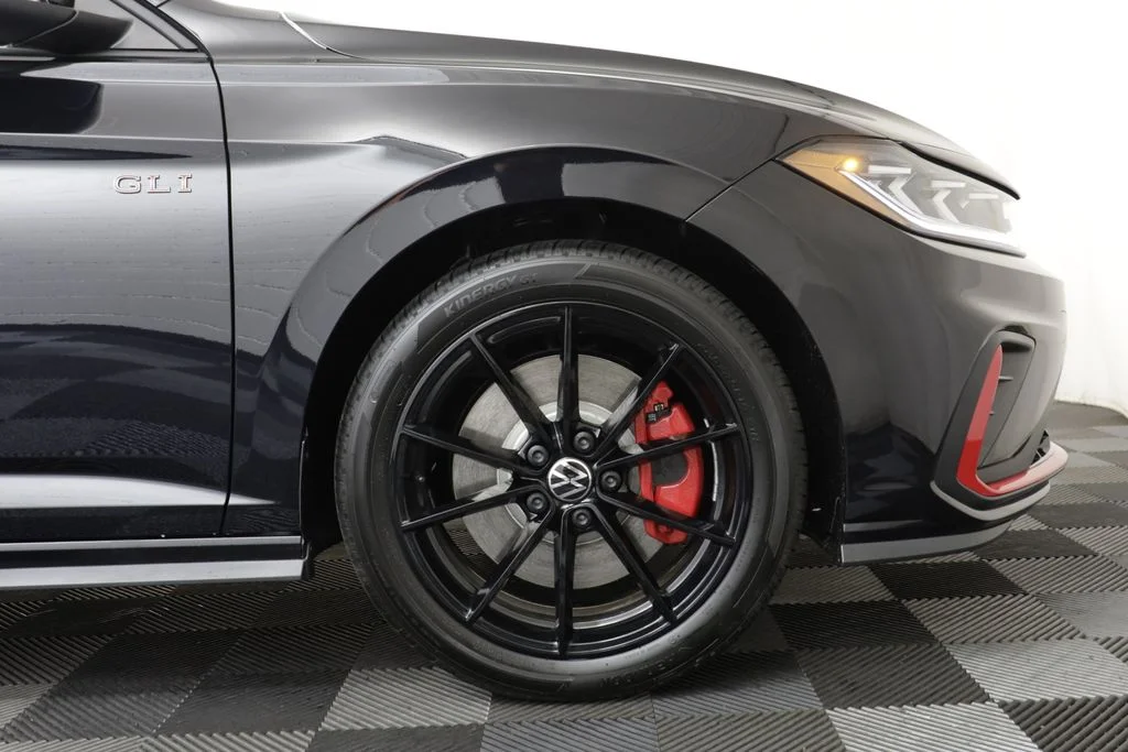 New 2026 Deep Black Volkswagen 2.0T Autobahn image 23