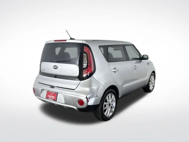 Used 2019 Silver Kia Plus image 7