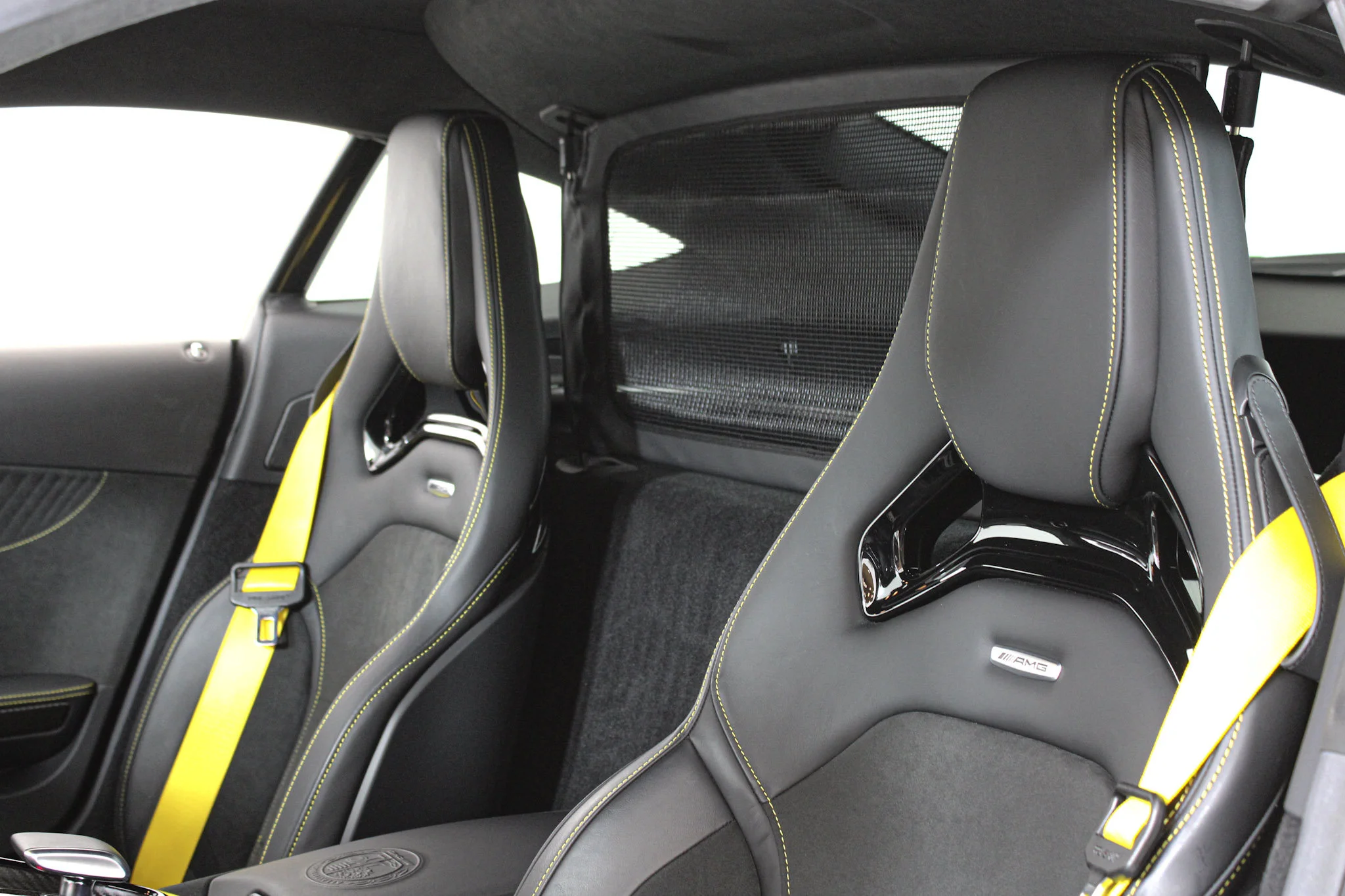 Used 2020 White Mercedes-Benz R PRO image 38