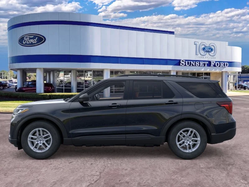 New 2026 Agate Black Metallic Ford Active™ image 3