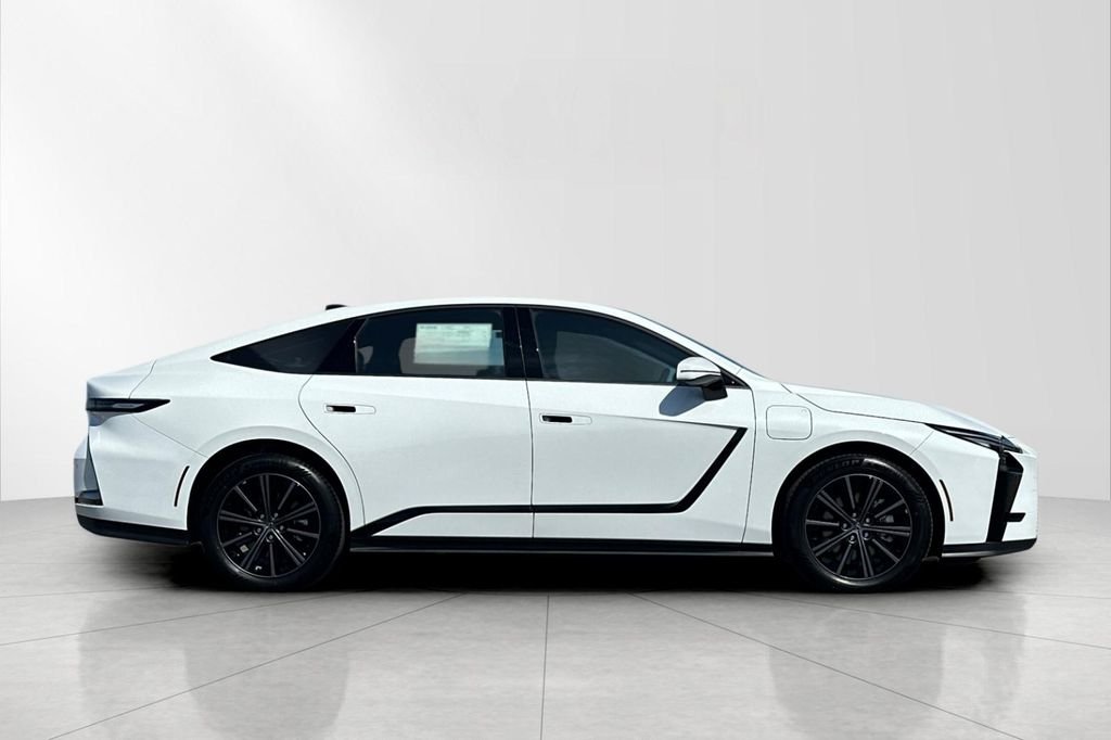 New 2026 Ultra White Lexus ES 350e PREMIUM image 6