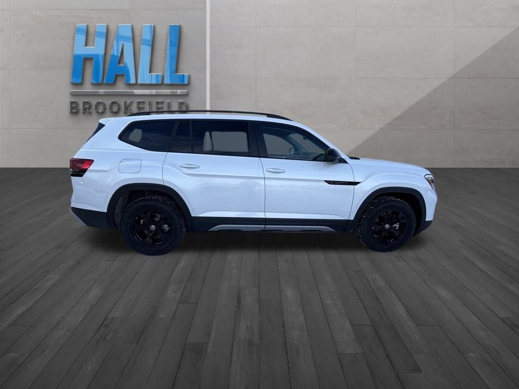 New 2026 White/off-white Volkswagen 2.0T Peak Edition image 4