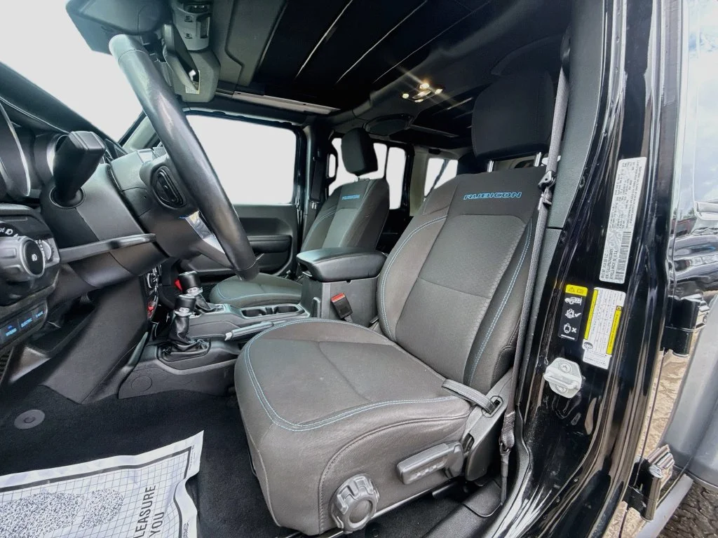 Used 2022 Black Jeep Unlimited Rubicon 4xe image 23