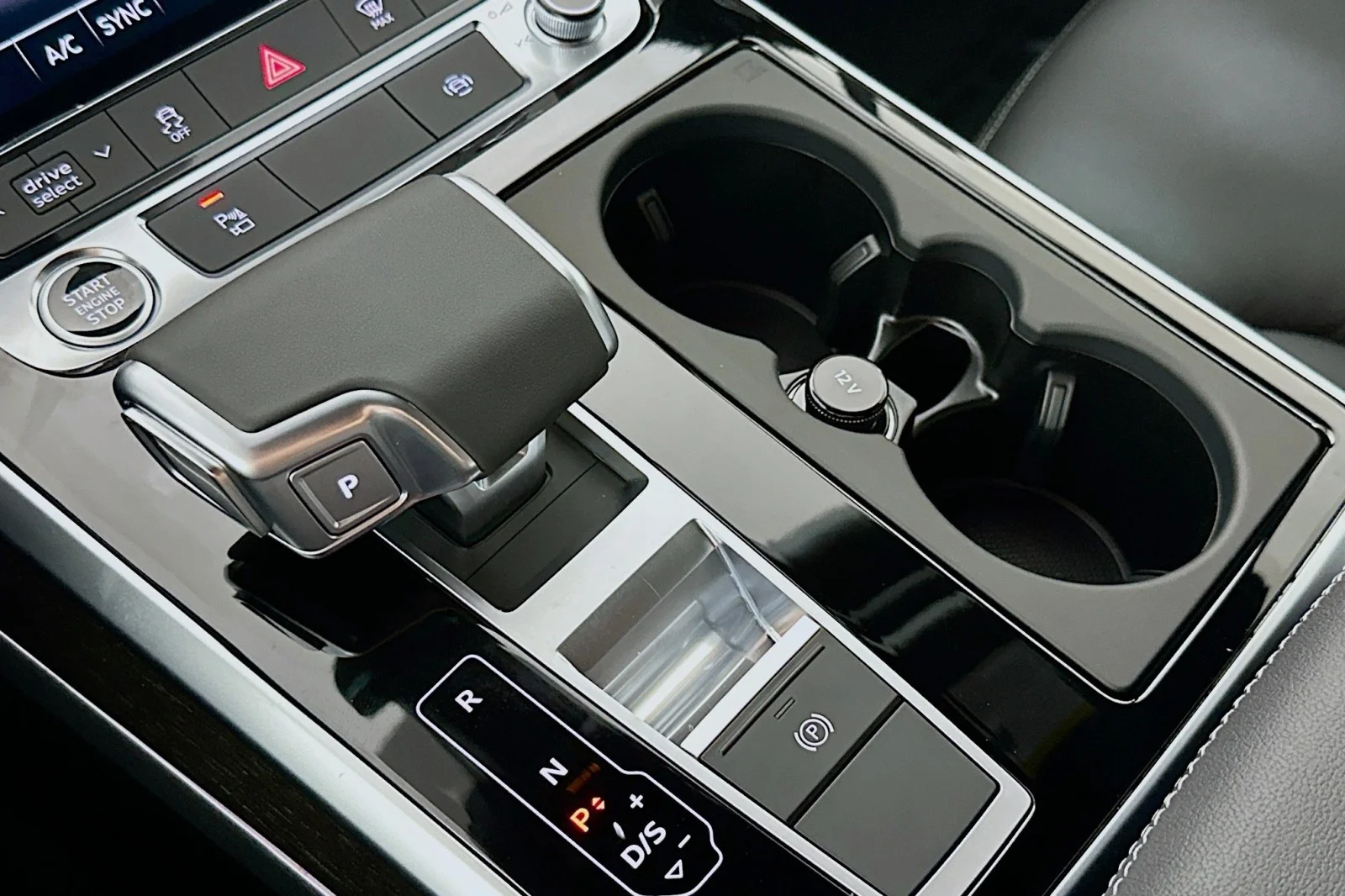 New 2026 Mythos Black Metallic Audi S line Premium image 7