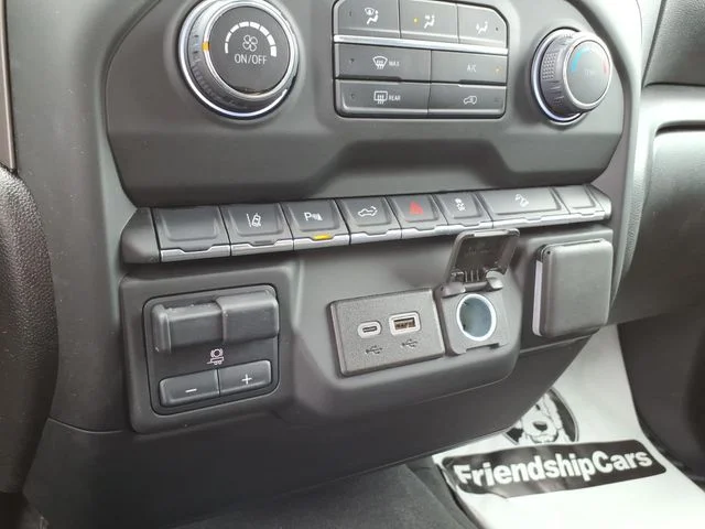 Used 2024 Gray Chevrolet Custom image 28