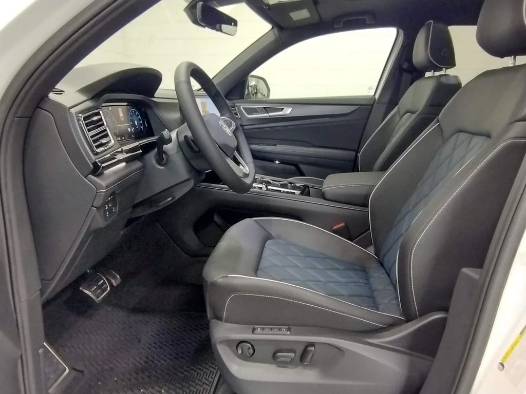 New 2026 White Volkswagen 2.0T SEL Premium R-Line image 26