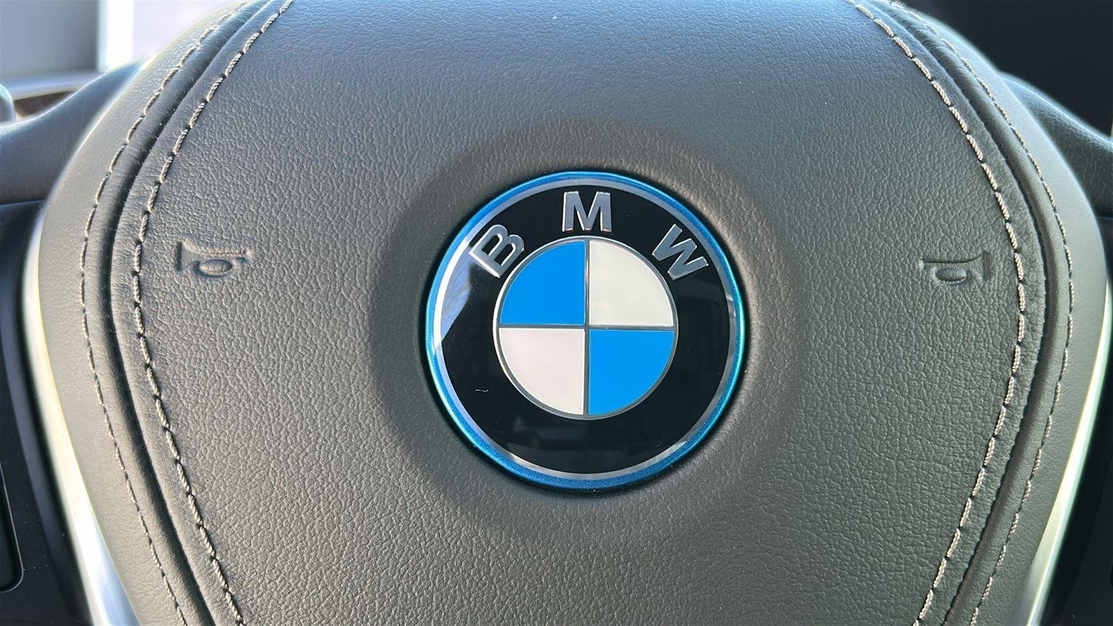 New 2026 Skyscraper Grey Metallic BMW xDrive50e image 20