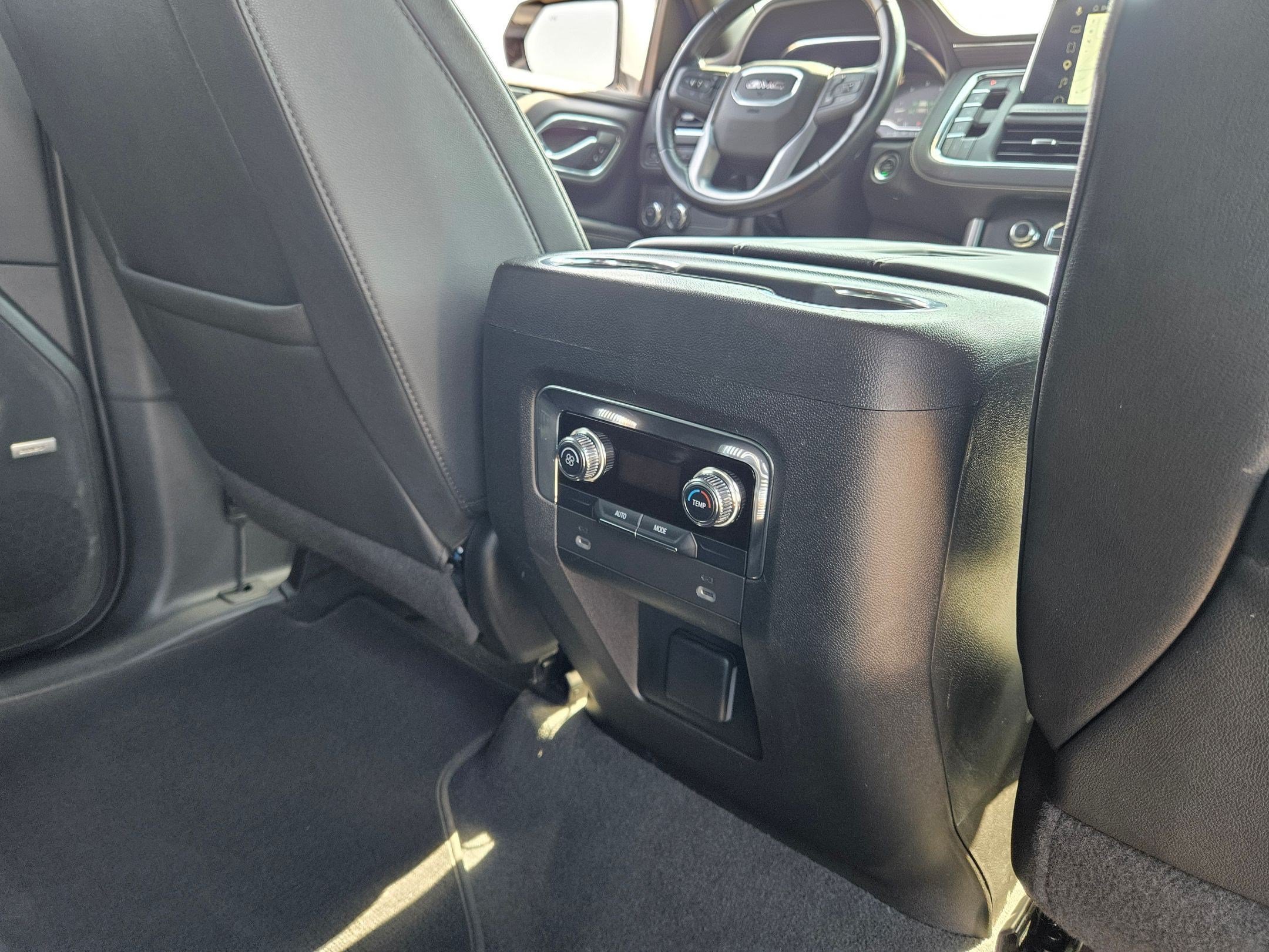 Used 2023 SUMMIT WHITE GMC SLT image 23